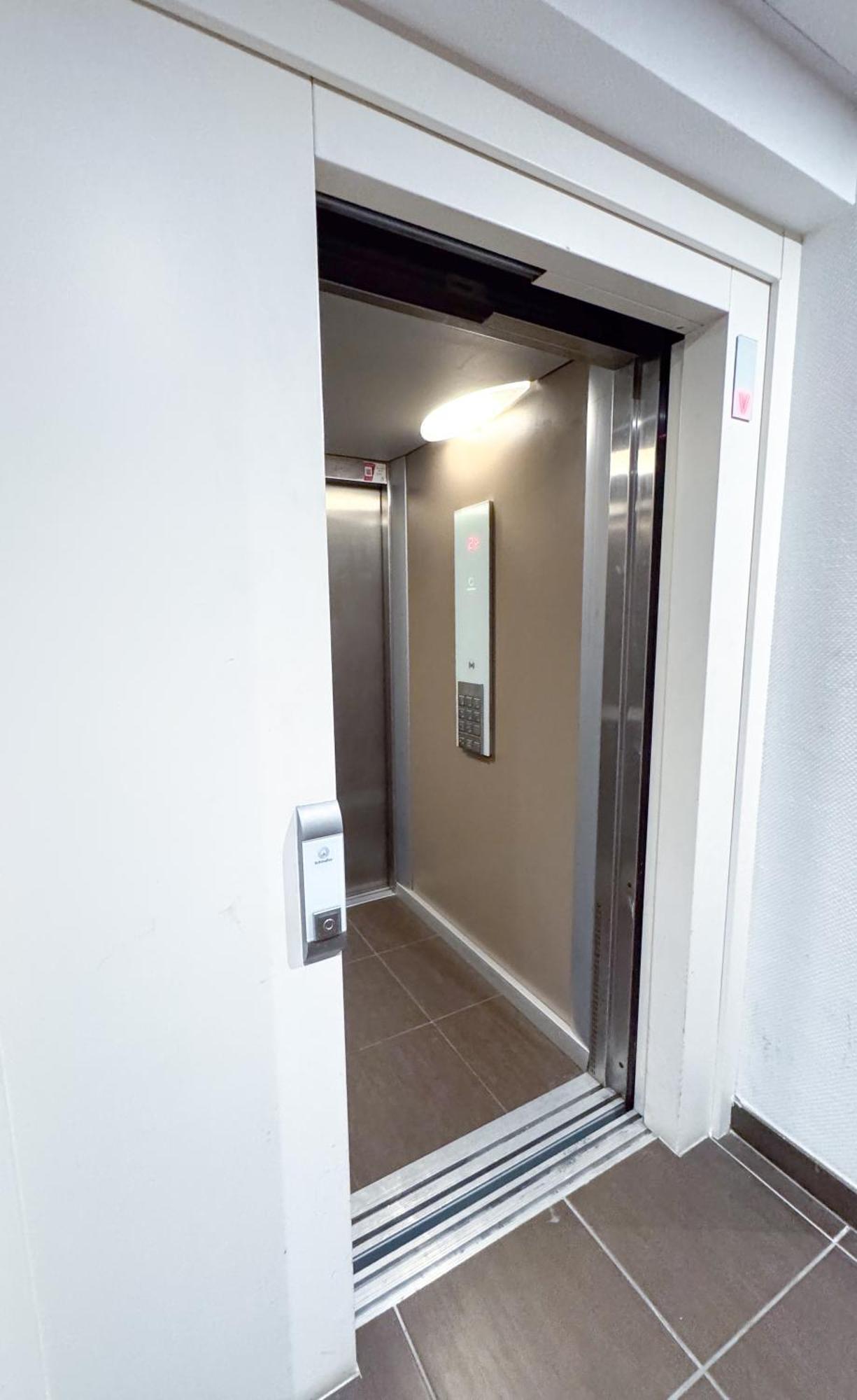 Bel Appartement Climatise & Parking Perpignan Eksteriør bilde