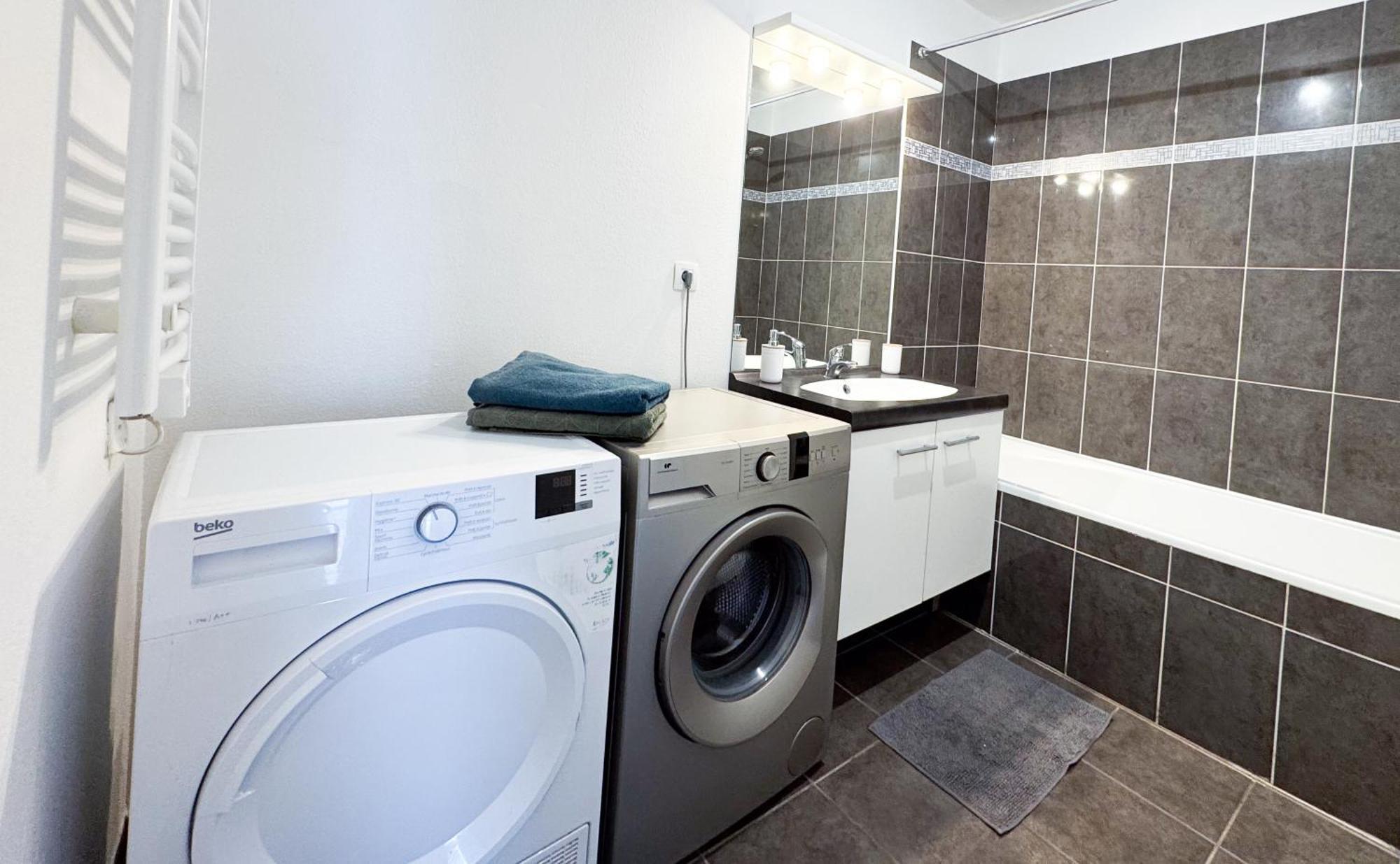 Bel Appartement Climatise & Parking Perpignan Eksteriør bilde